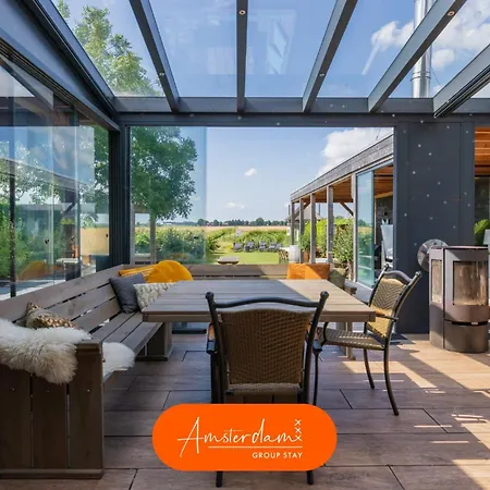 Amsterdam Group - 26 Beds - Jacuzzi & Sauna