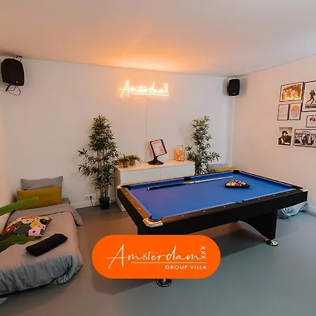 Amsterdam Group Villa 20 Plus Guests With Spa And Karaoke Vila