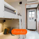 Amsterdam Group 20 Beds 4 - 5 Bedrooms *