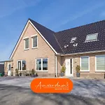 Villa Amsterdam Group 20 Beds 4 - 5 Bedrooms Zwanenburg