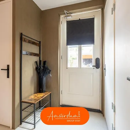 Amsterdam Group - 26 Beds - Jacuzzi & Sauna 别墅
